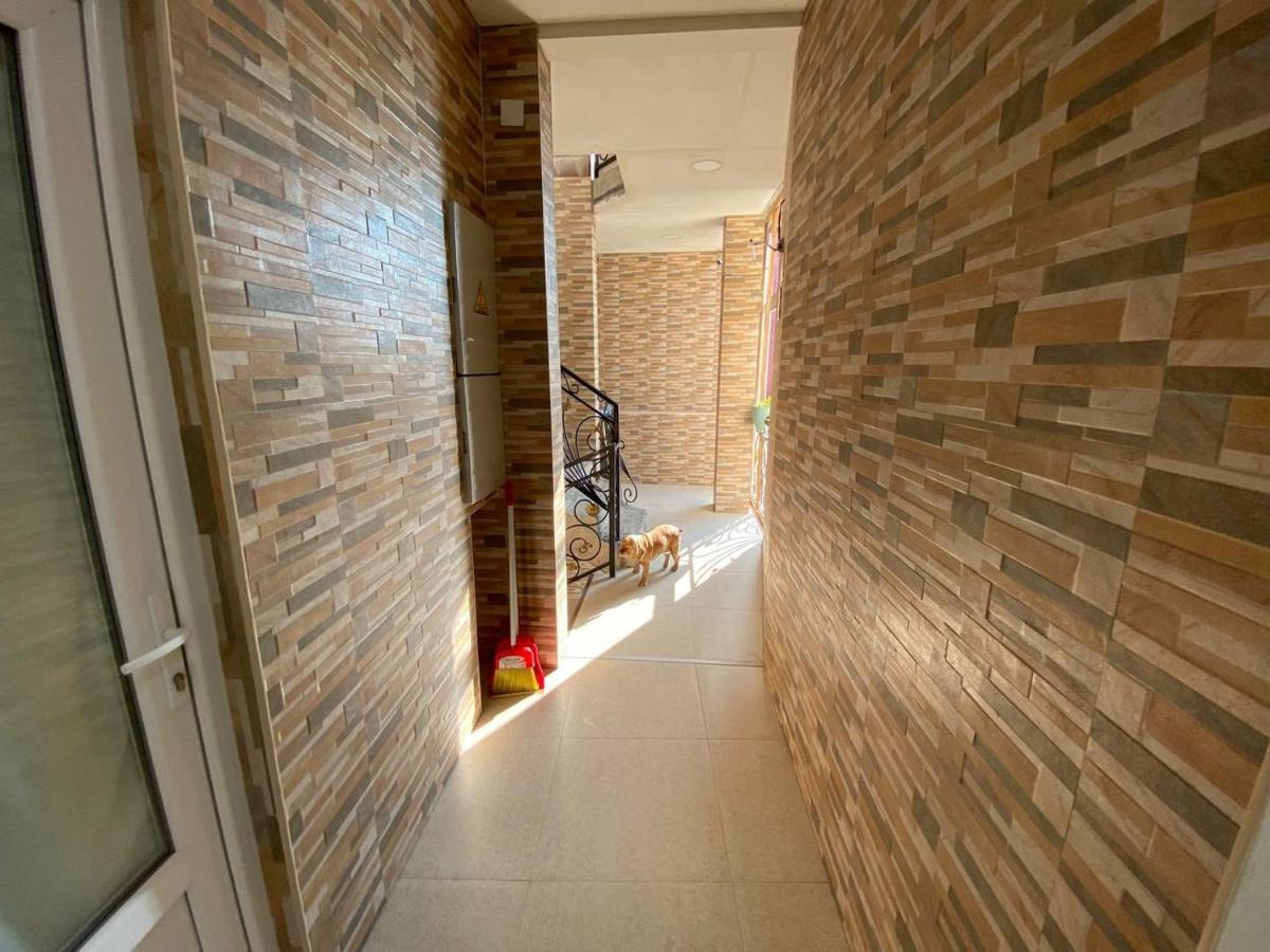 Guest House Ocean Force Batumi Esterno foto