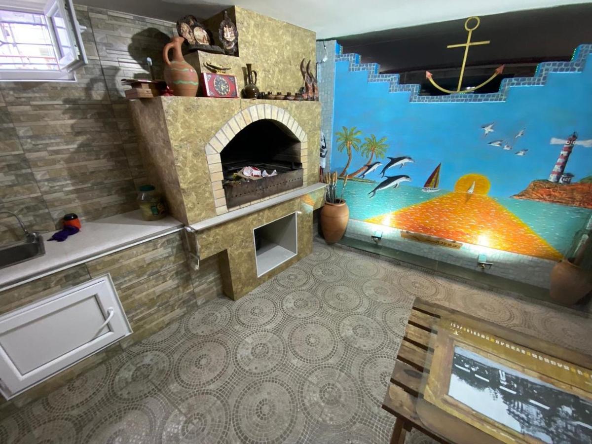 Guest House Ocean Force Batumi Esterno foto